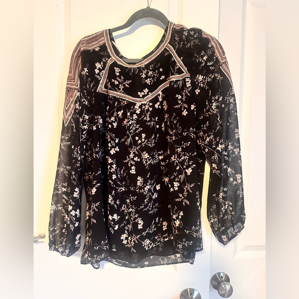 Long sleeve blouse